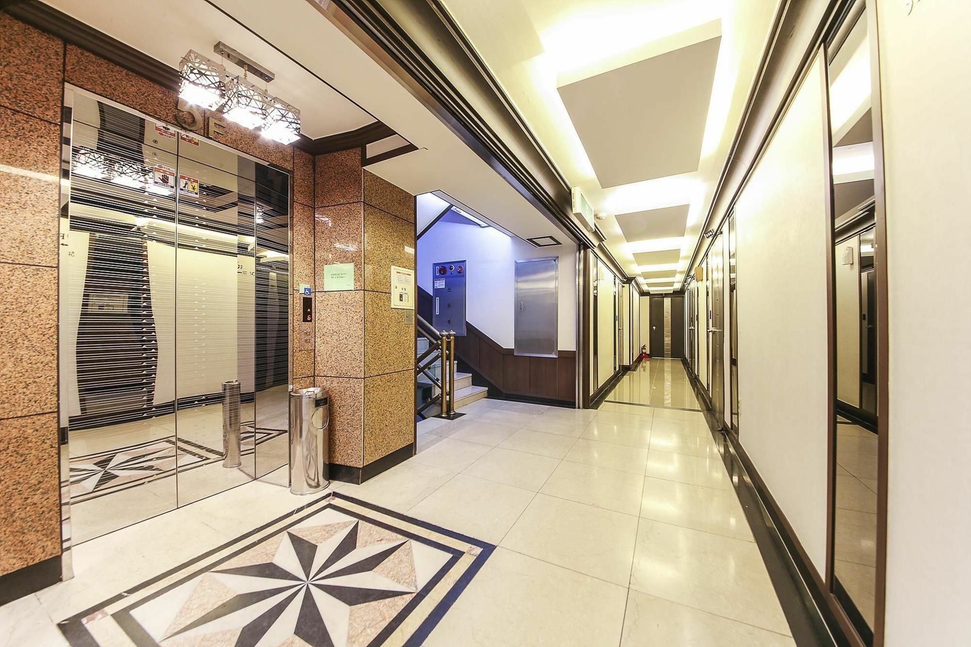 Haeundae Aone Hotel Busan Exterior photo